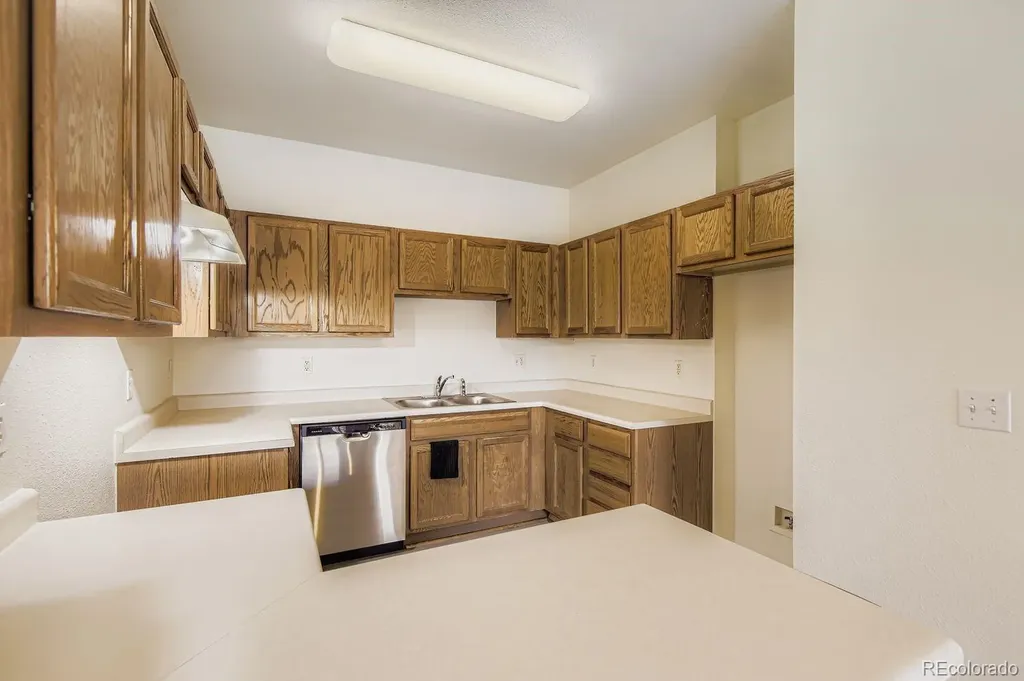 3261 S Waco Court Aurora CO 80013