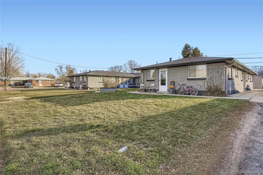6700 W 37th Place Wheat Ridge CO 80033