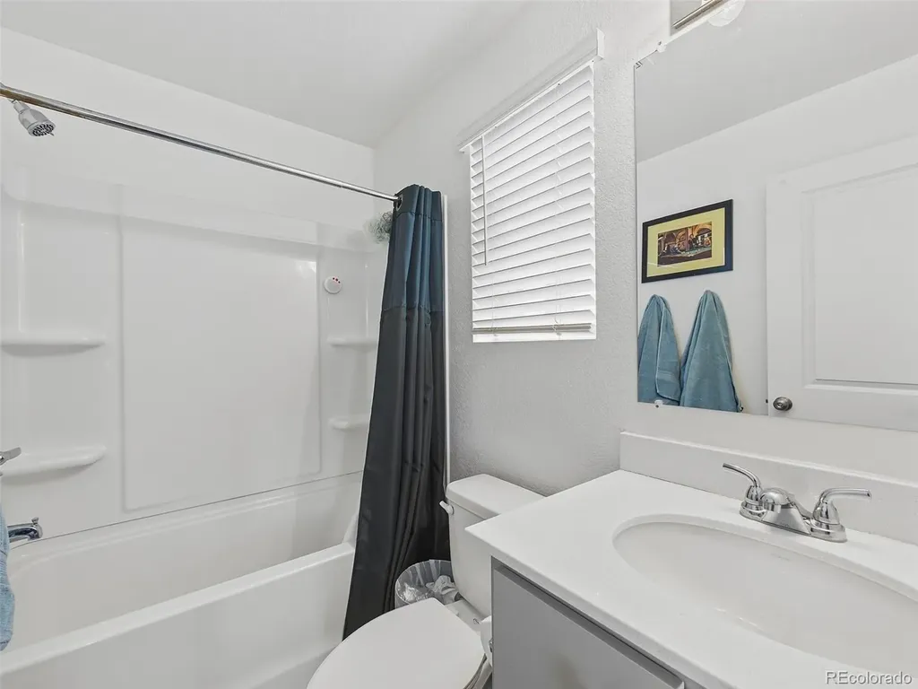 5033 N Walden Way Denver CO 80249