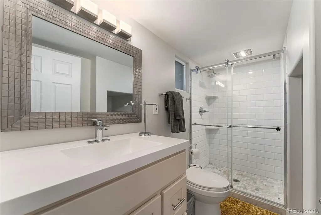 4456 Grant Street Denver CO 80216