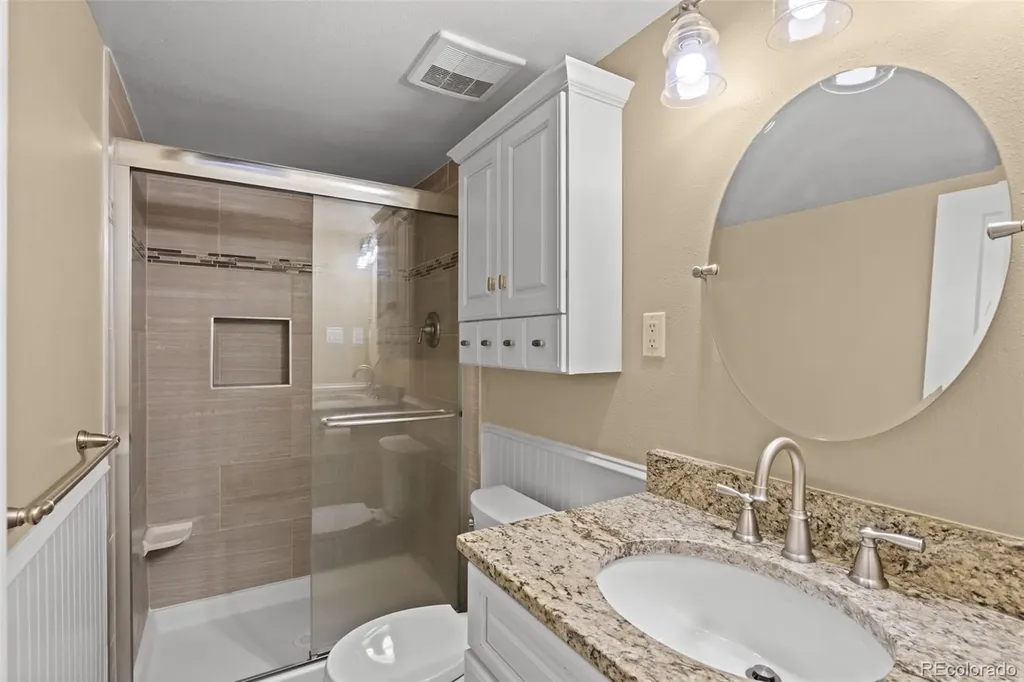 12820 Willow Lane Golden CO 80401