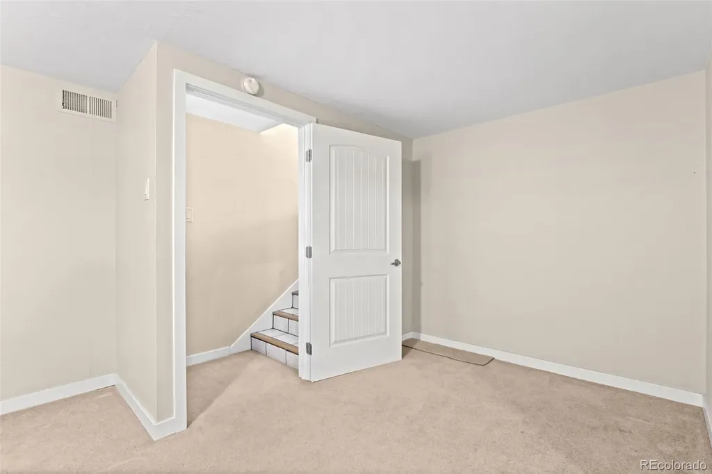 12820 Willow Lane Golden CO 80401