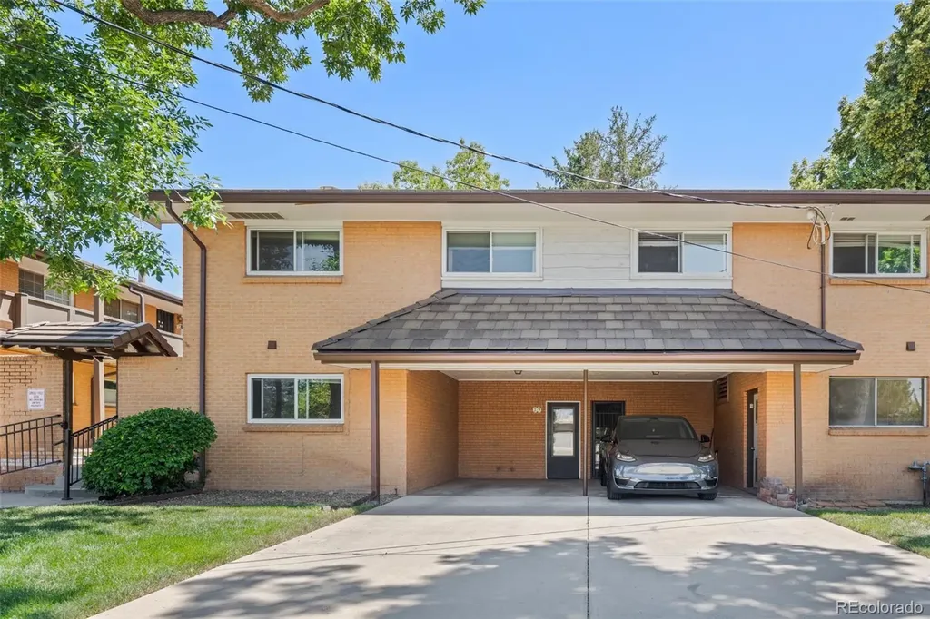12820 Willow Lane Golden CO 80401