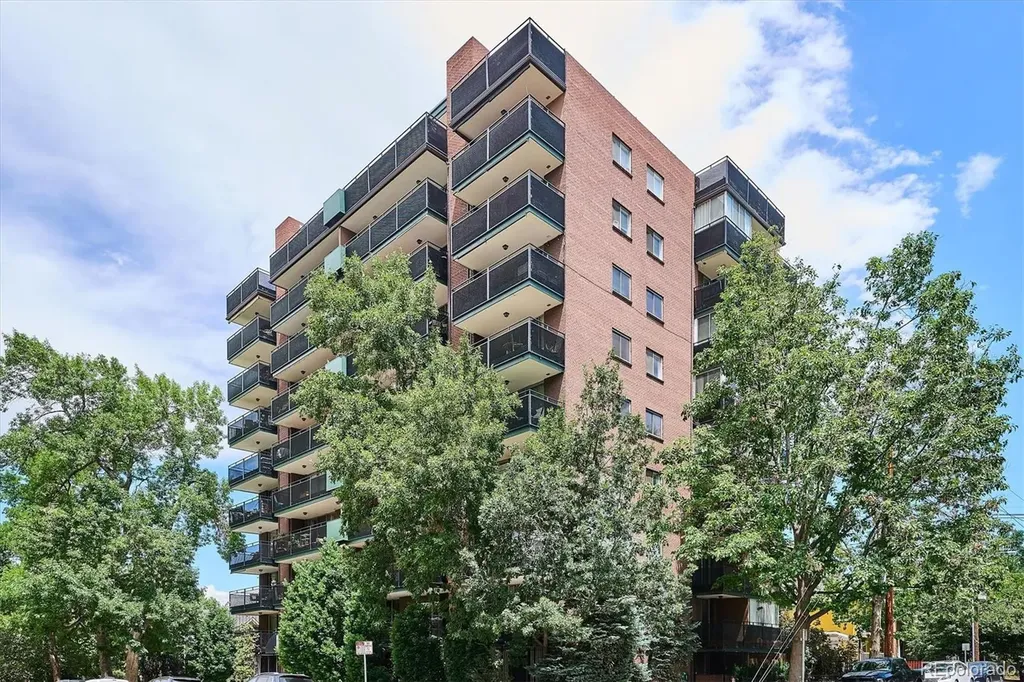 Denver CO, 1200 Vine Street, Unit 3B