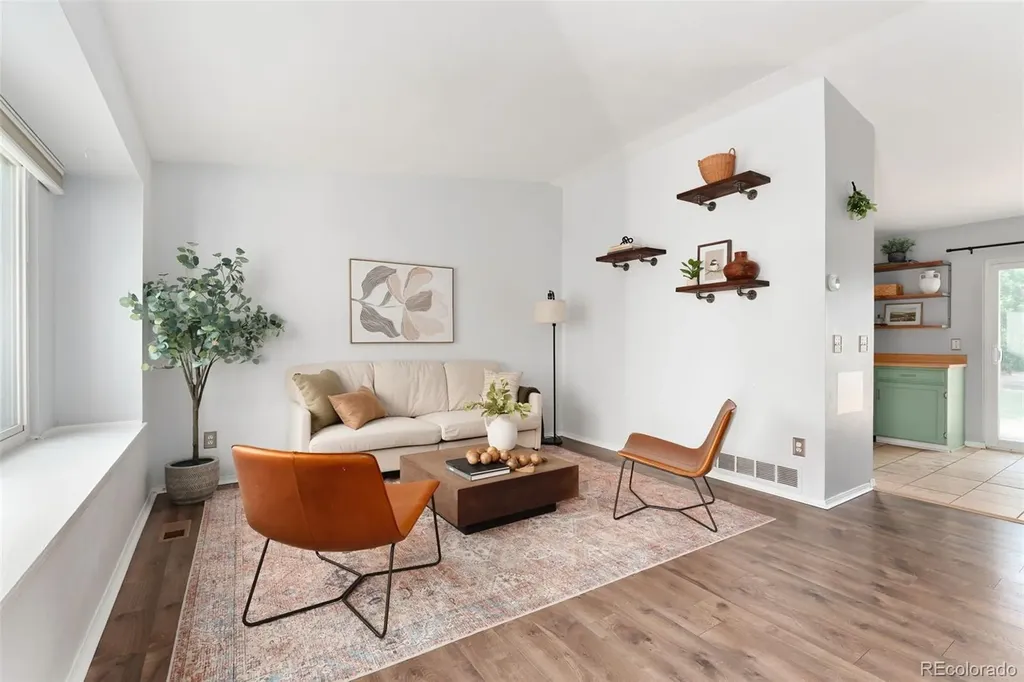 8937 W Toller Avenue Littleton CO 80128