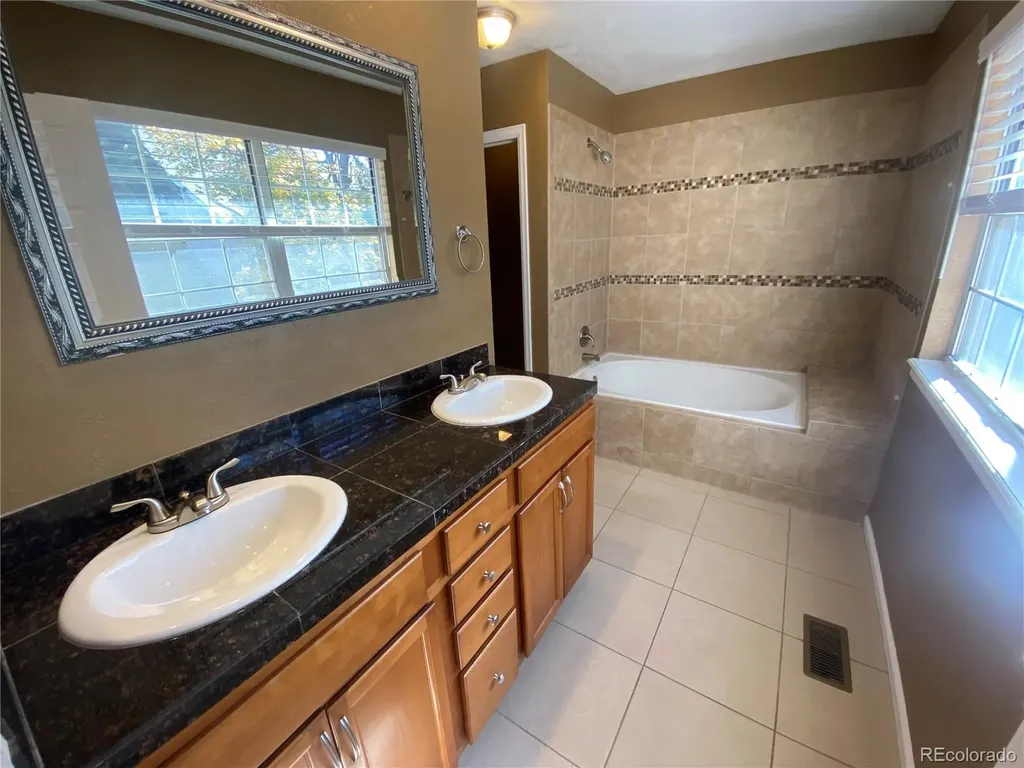 13392 E Asbury Drive Aurora CO 80014