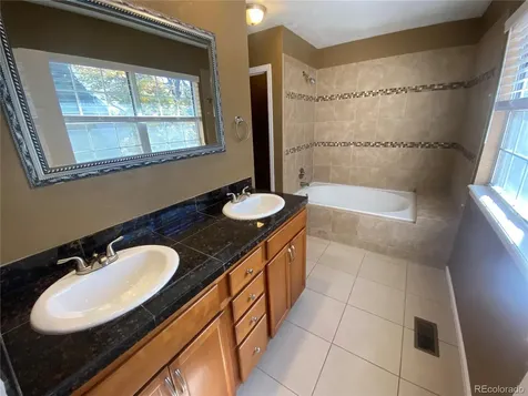 13392 E Asbury Drive Aurora CO 80014