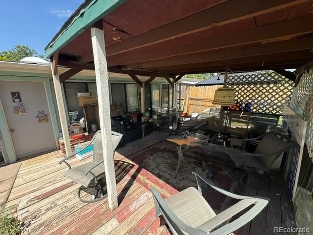 2540 Valley View Drive Denver CO 80221