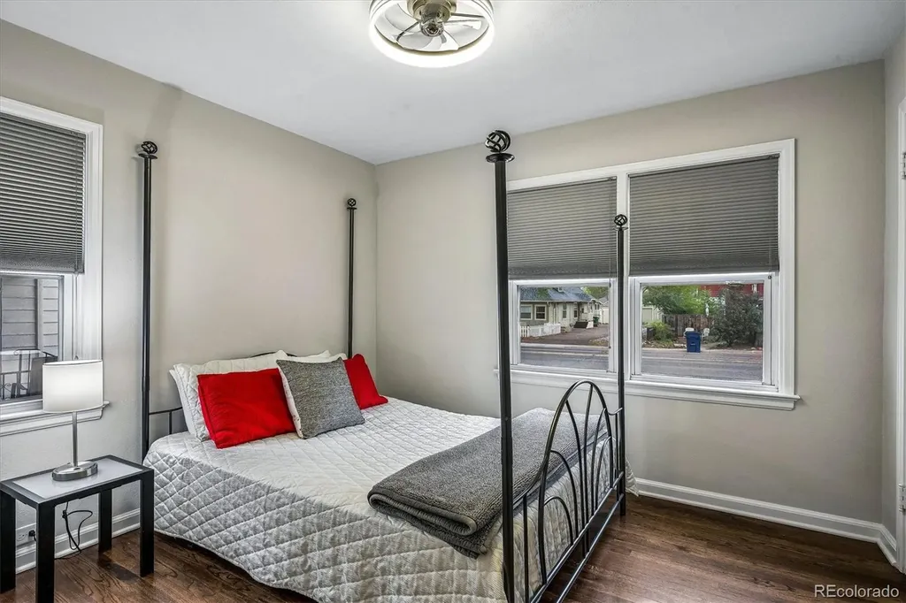 4035 S Logan Street Englewood CO 80113