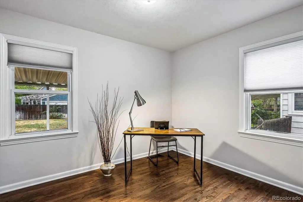 4035 S Logan Street Englewood CO 80113