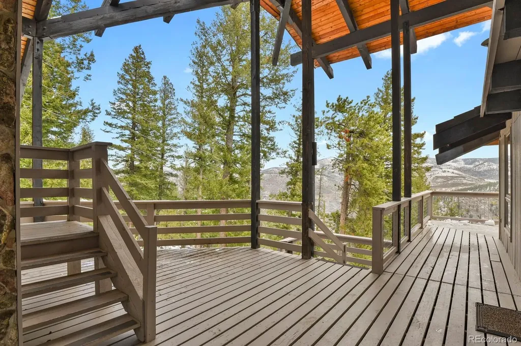 1145 Saddleback Drive Evergreen CO 80439