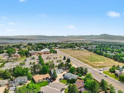 8143 S Otis Court Littleton CO 80128