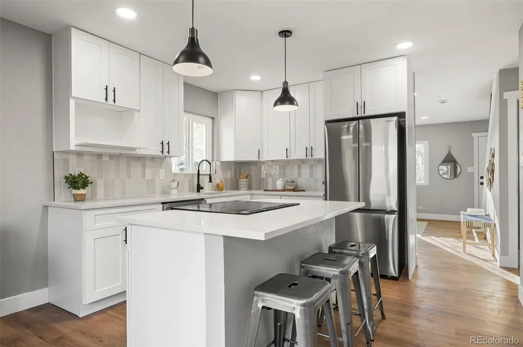 2890 S Sherman Street Englewood CO 80113