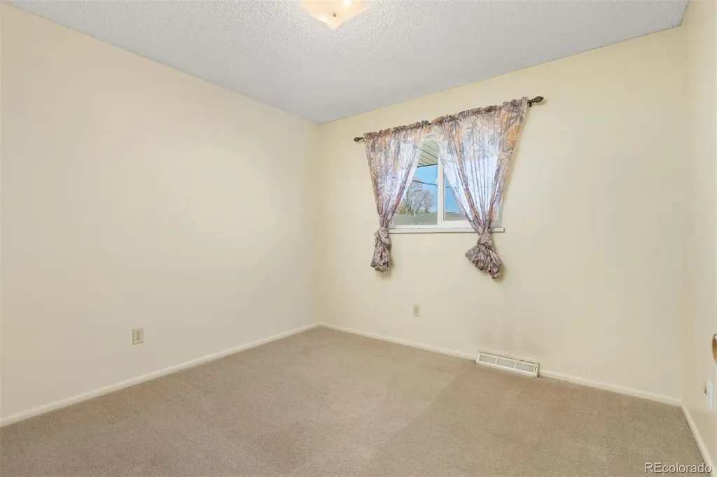 9051 E Nassau Avenue Denver CO 80237