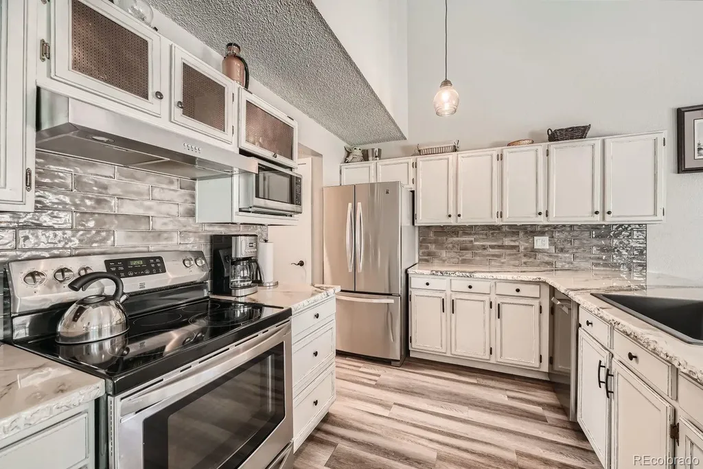 5954 S Netherland Circle Centennial CO 80015