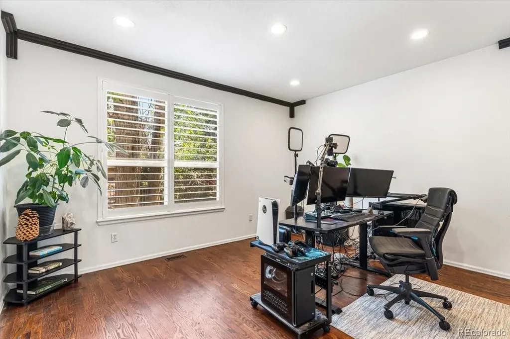 22045 E Hoover Drive Aurora CO 80016
