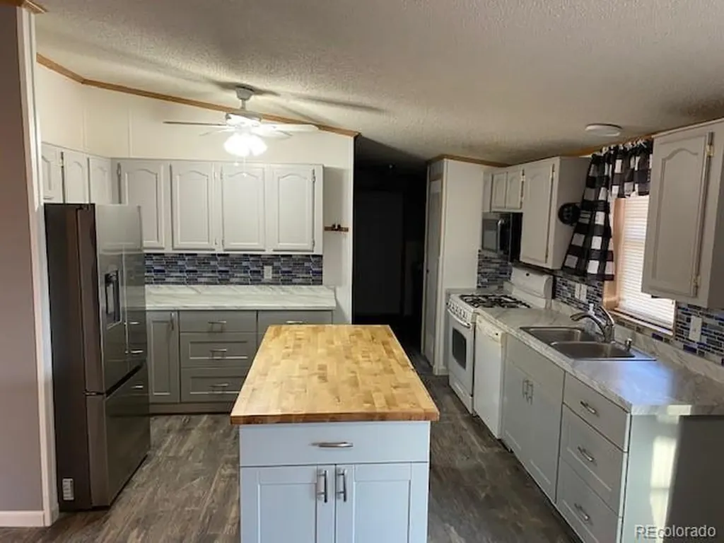 15758 Deerfield Street Sterling CO 80751