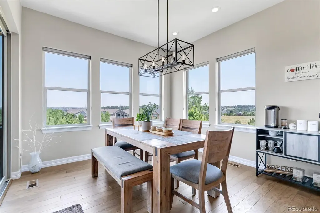 23675 E Del Norte Place Aurora CO 80016