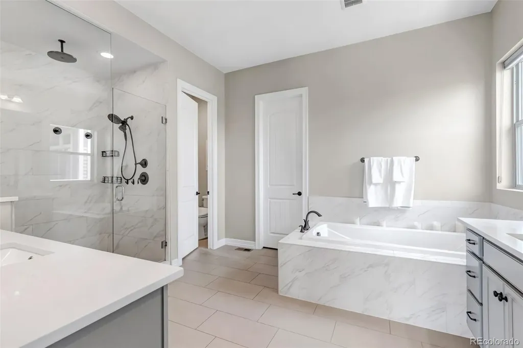 23675 E Del Norte Place Aurora CO 80016
