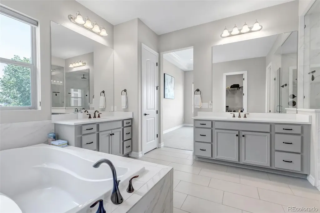 23675 E Del Norte Place Aurora CO 80016