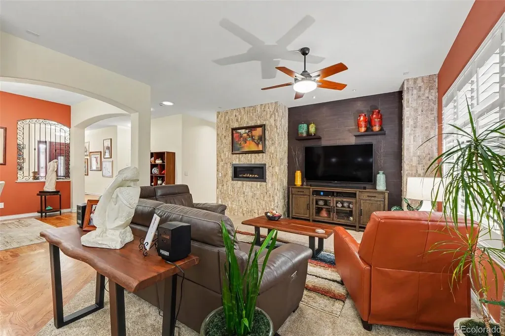 13992 Albion Way Thornton CO 80602