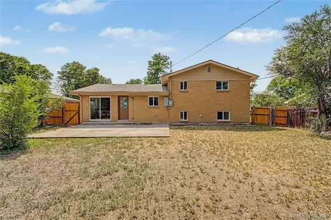 328 Troy Street Aurora CO 80011
