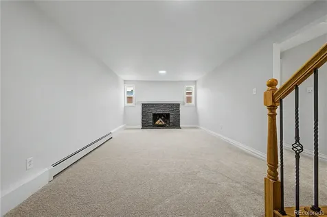 328 Troy Street Aurora CO 80011