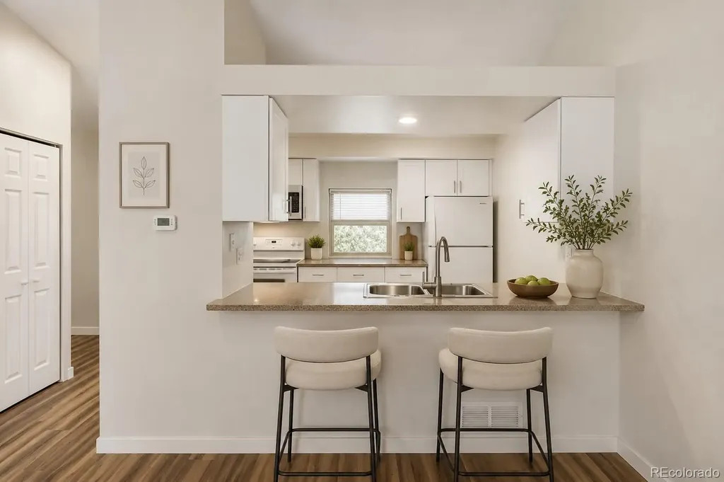 4136 S Rifle Way Aurora CO 80013