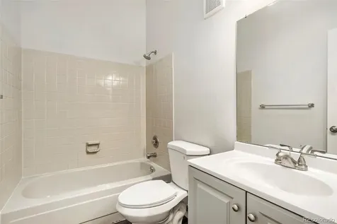 4136 S Rifle Way Aurora CO 80013