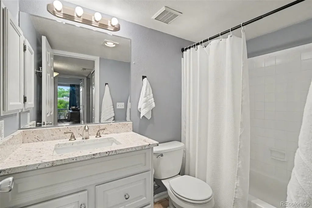 4899 S Dudley Street Littleton CO 80123