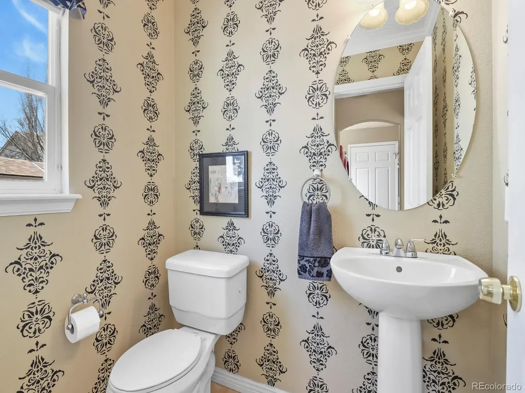 19408 E 40th Place Denver CO 80249