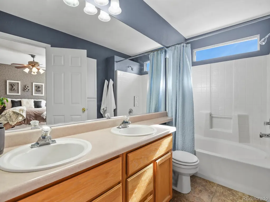 19408 E 40th Place Denver CO 80249