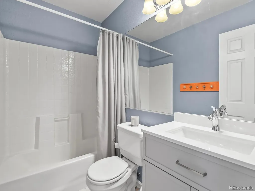 19408 E 40th Place Denver CO 80249