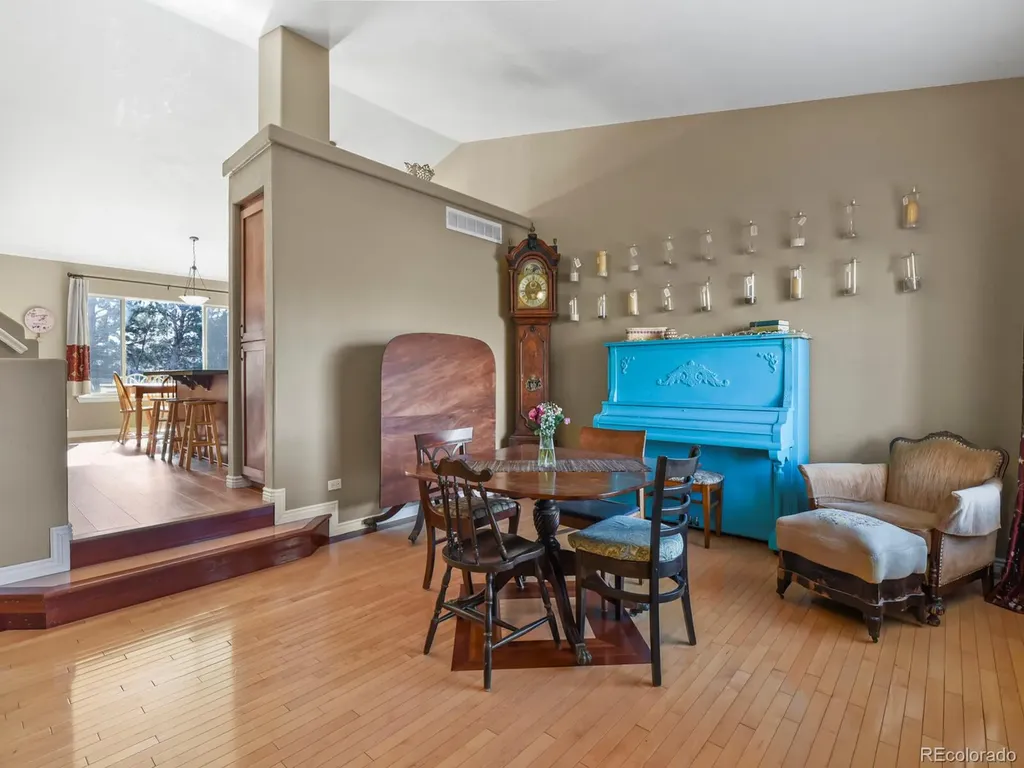 19408 E 40th Place Denver CO 80249
