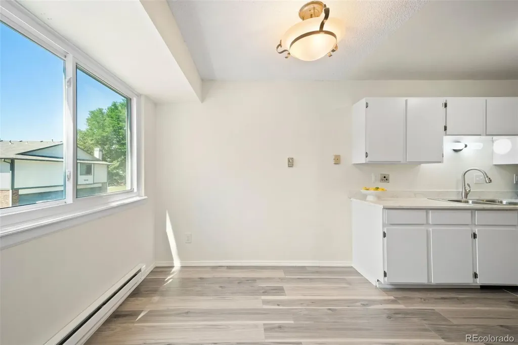 1838 S Ammons Street Denver CO 80232