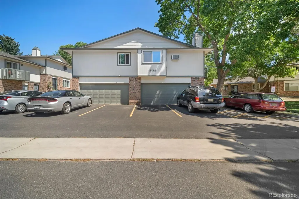 1838 S Ammons Street Denver CO 80232