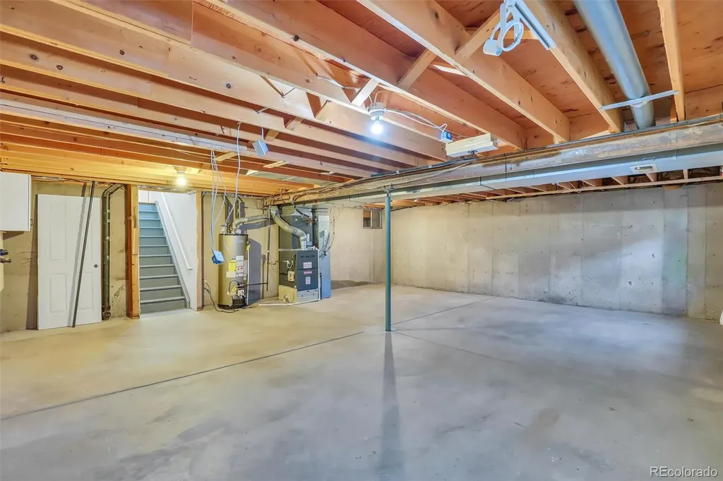 10128 E Weaver Place Englewood CO 80111