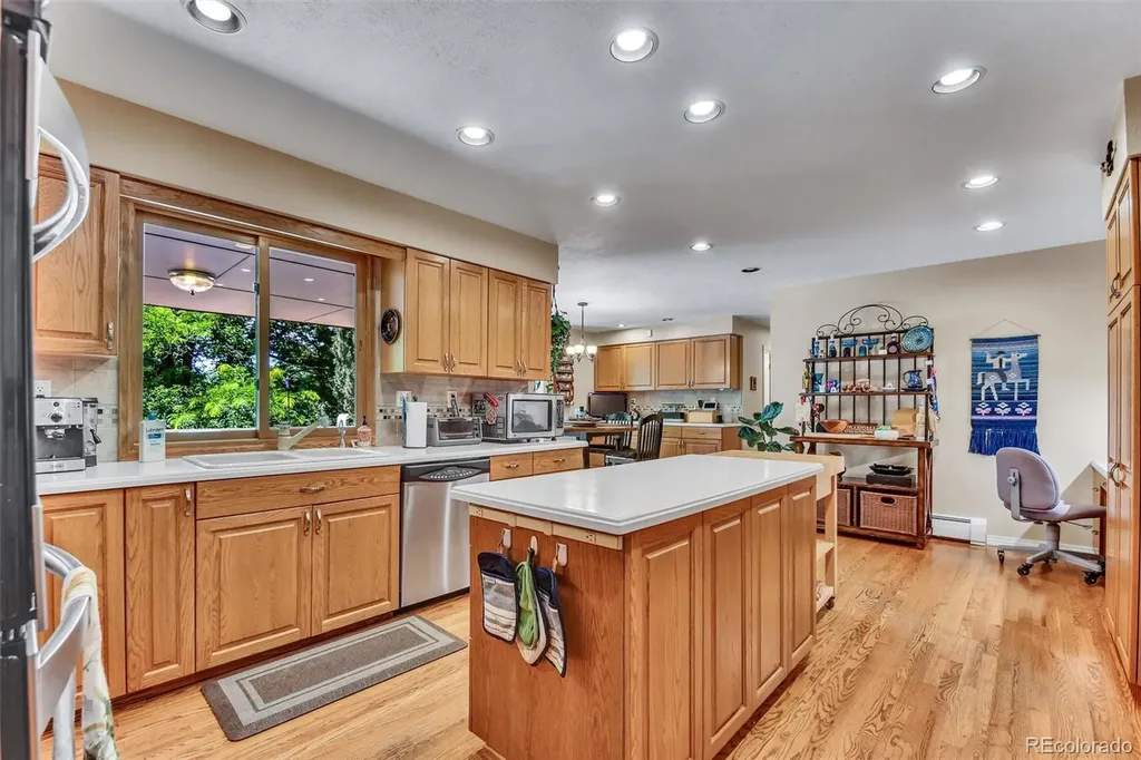 6400 E Ida Avenue Greenwood Village CO 80111