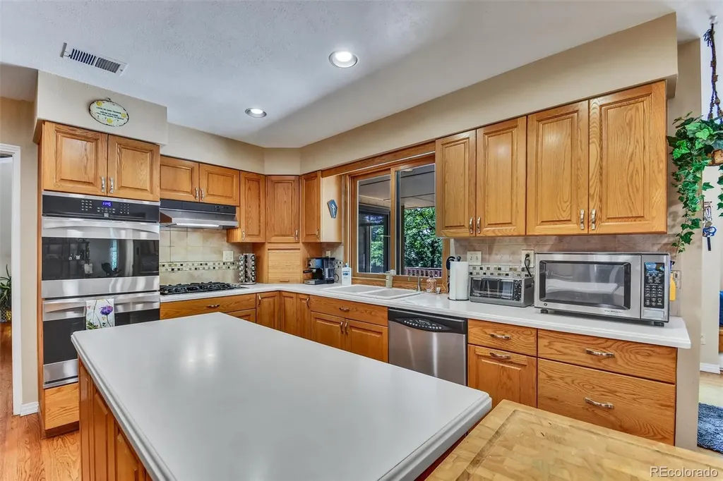 6400 E Ida Avenue Greenwood Village CO 80111