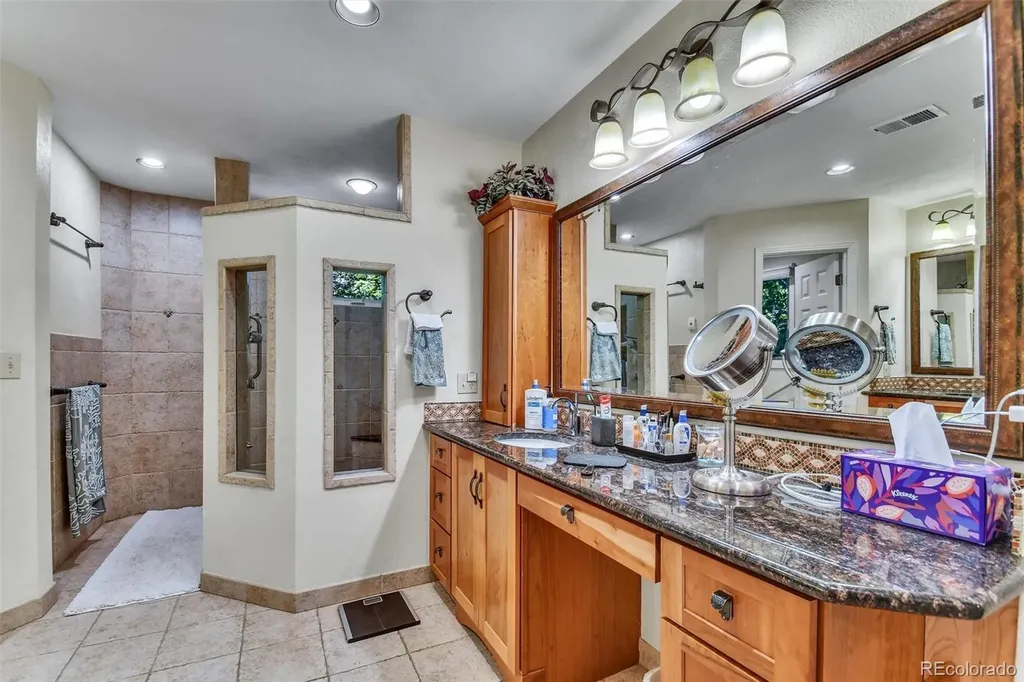 6400 E Ida Avenue Greenwood Village CO 80111