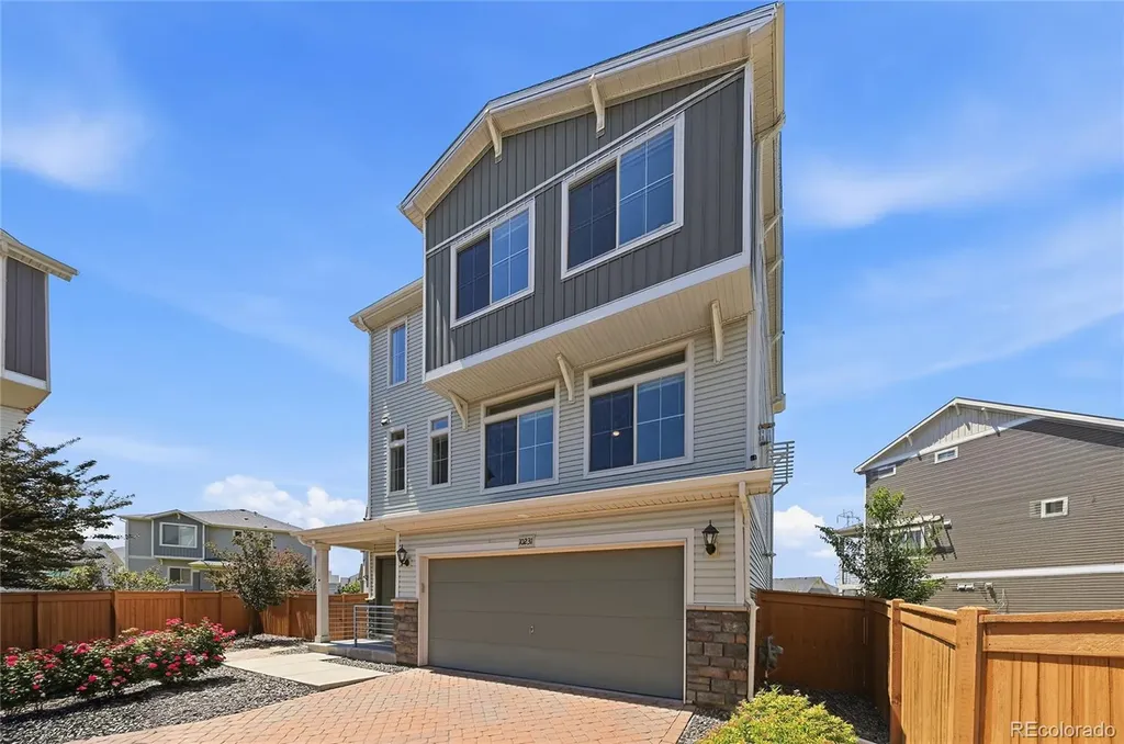 10231 Yampa Court Commerce City CO 80022