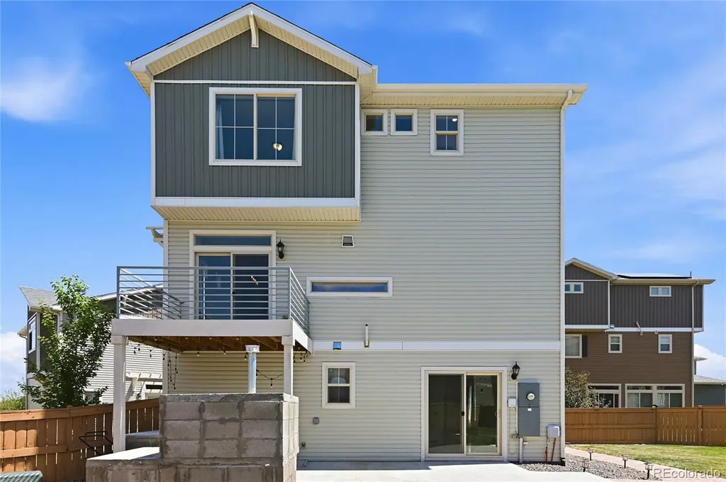 10231 Yampa Court Commerce City CO 80022