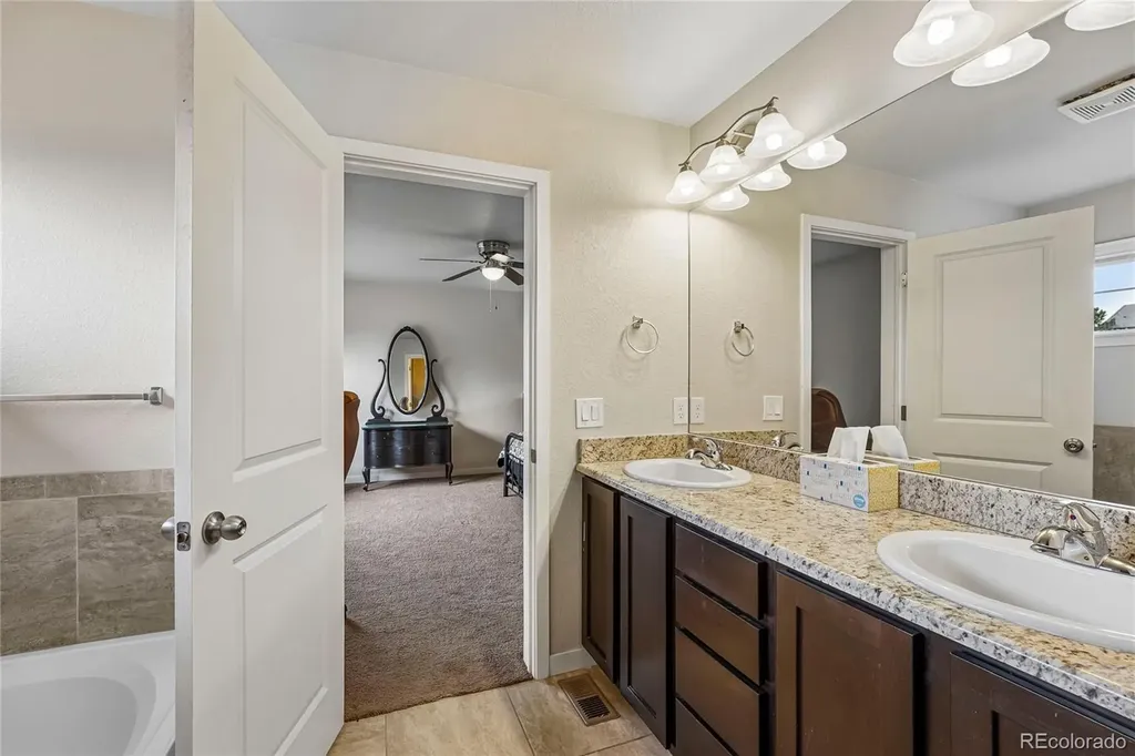 3611 S Perth Circle Aurora CO 80013
