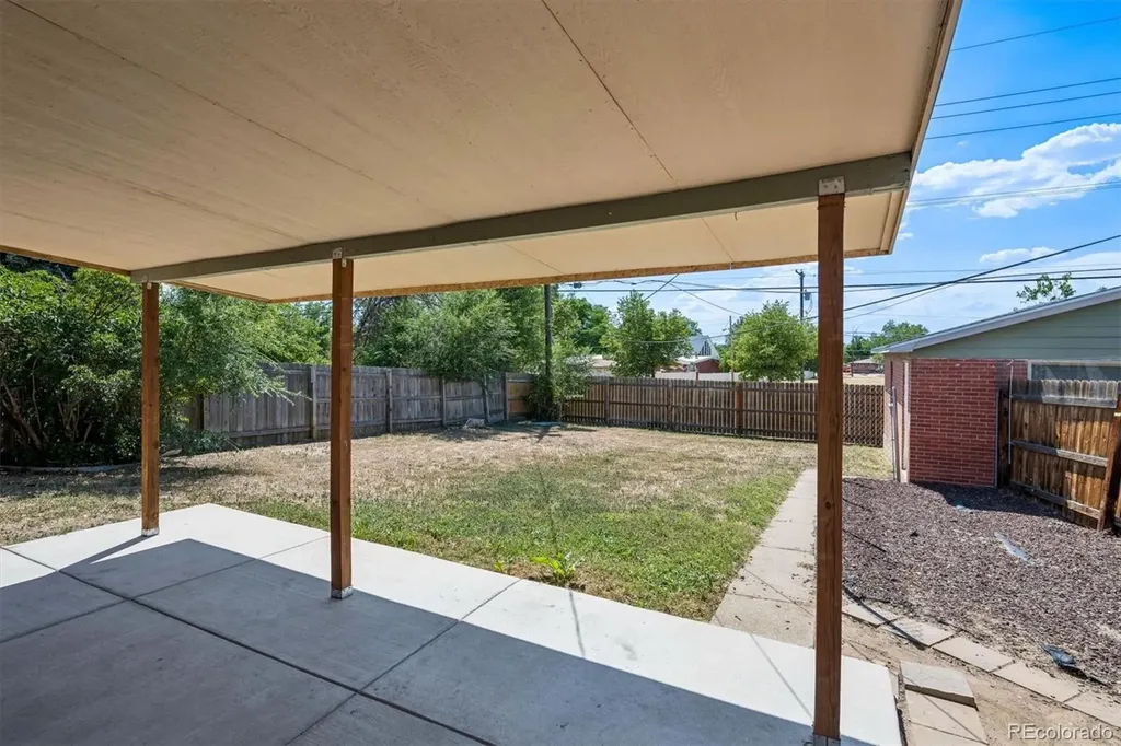 3177 Ursula Street Aurora CO 80011