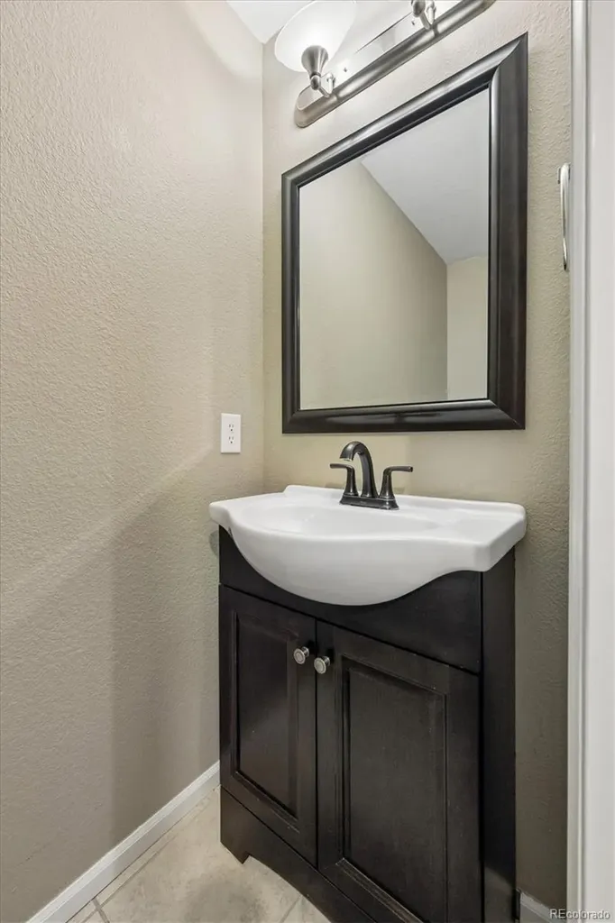 1131 Laurenwood Way Highlands Ranch CO 80129