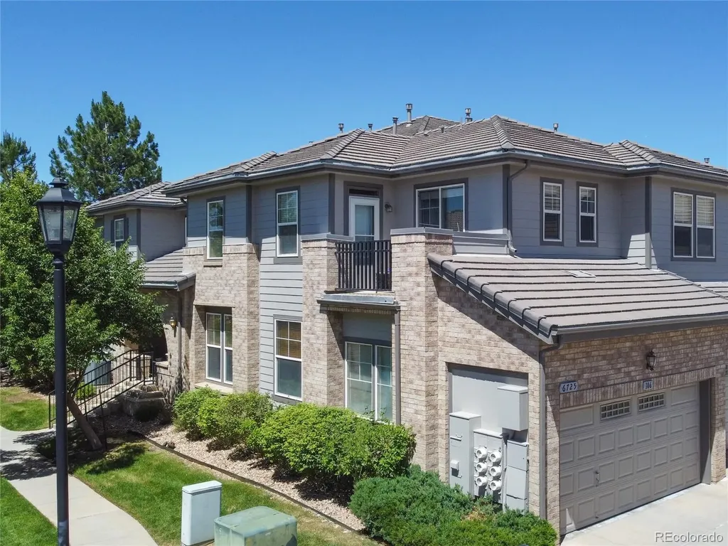 6725 S Winnipeg Circle Aurora CO 80016