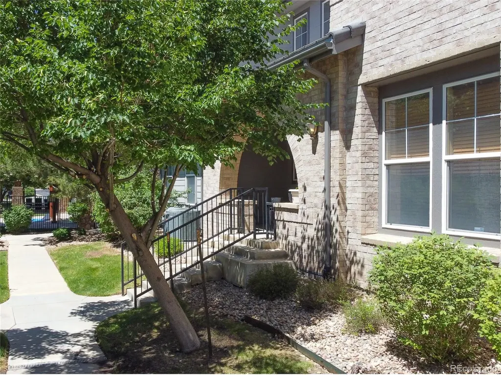 6725 S Winnipeg Circle Aurora CO 80016