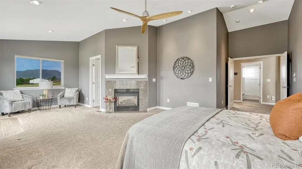 290 Lariat Lane Colorado Springs CO 80921