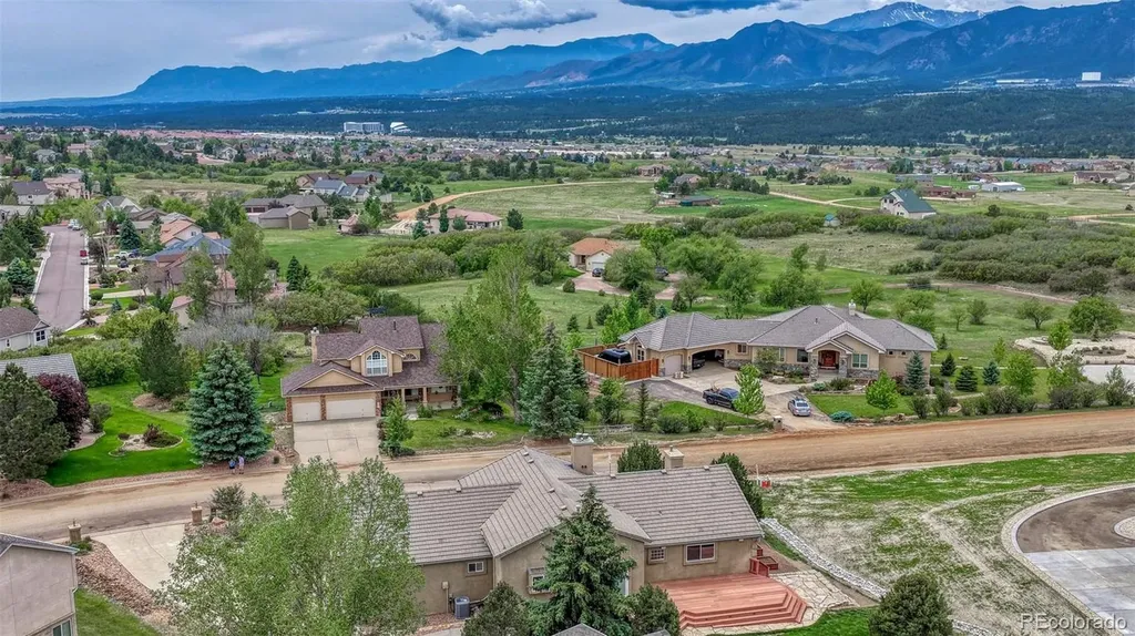 290 Lariat Lane Colorado Springs CO 80921