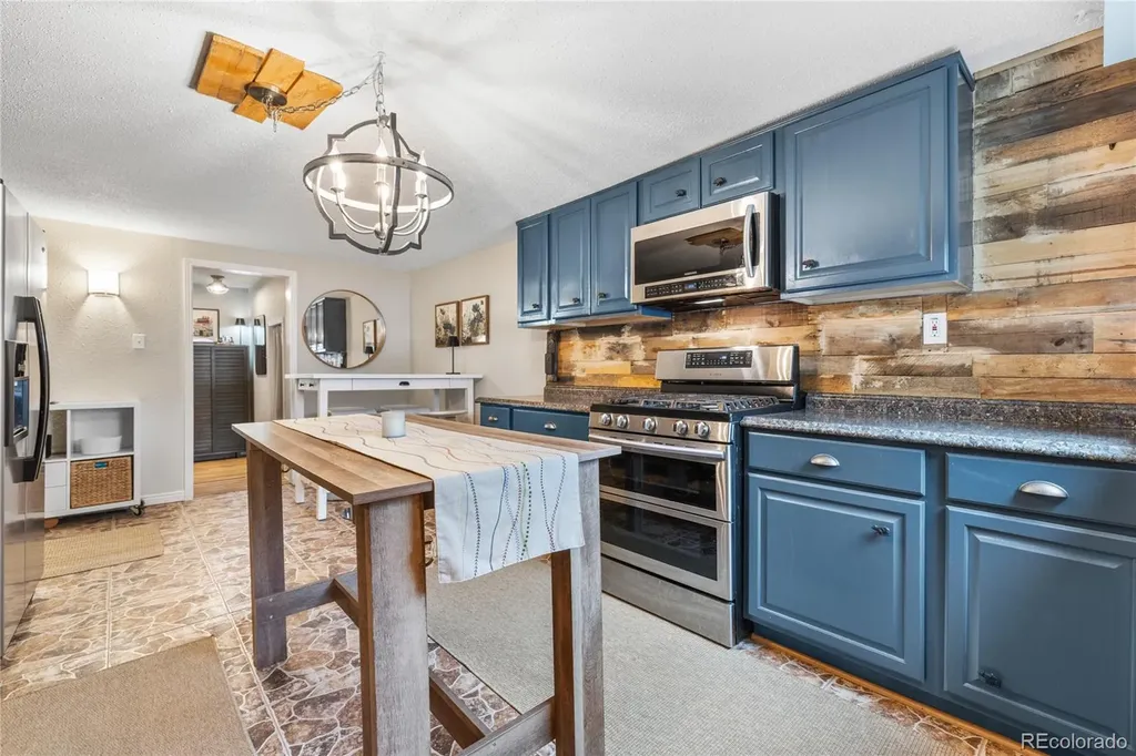 218 E 8th Street Leadville CO 80461